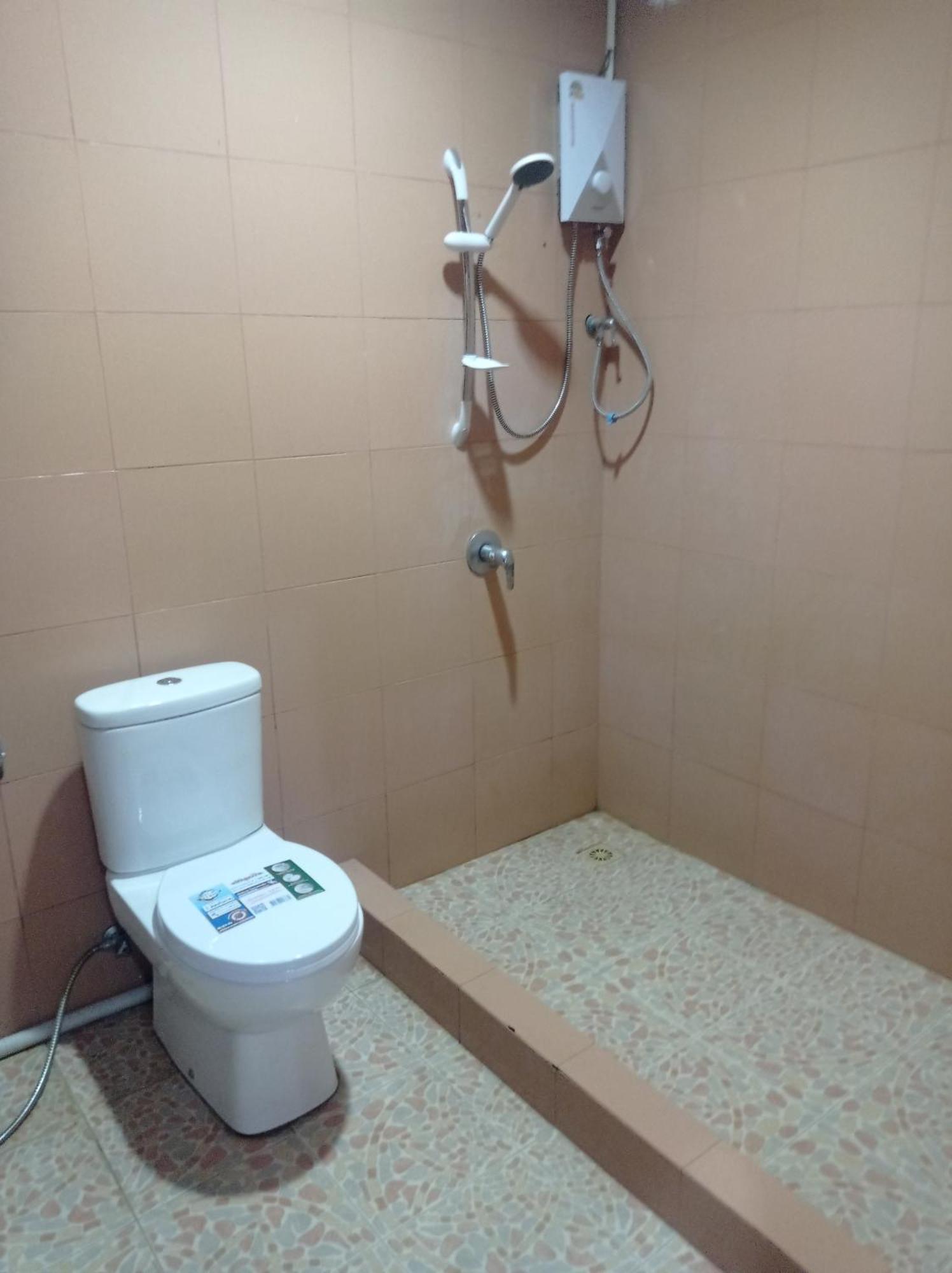 Jasmine Hostel & Guesthouse Pakse Exterior photo
