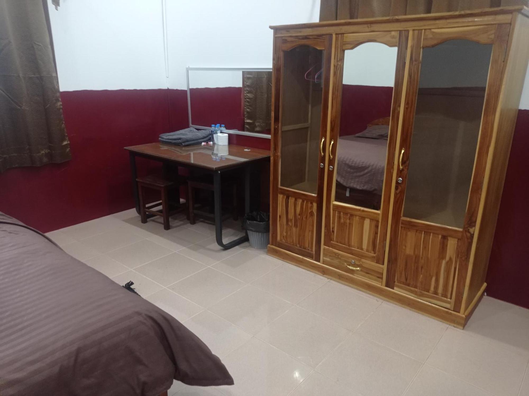 Jasmine Hostel & Guesthouse Pakse Exterior photo
